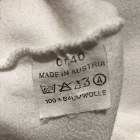 Women’s 1/4 zip top size small - Picture 5 of 6